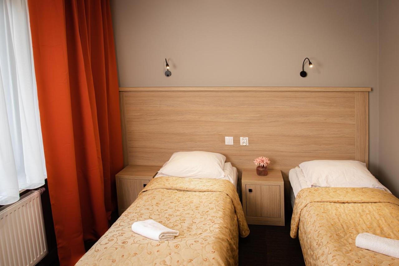Hotel Best Inn بيدغوستيا المظهر الخارجي الصورة