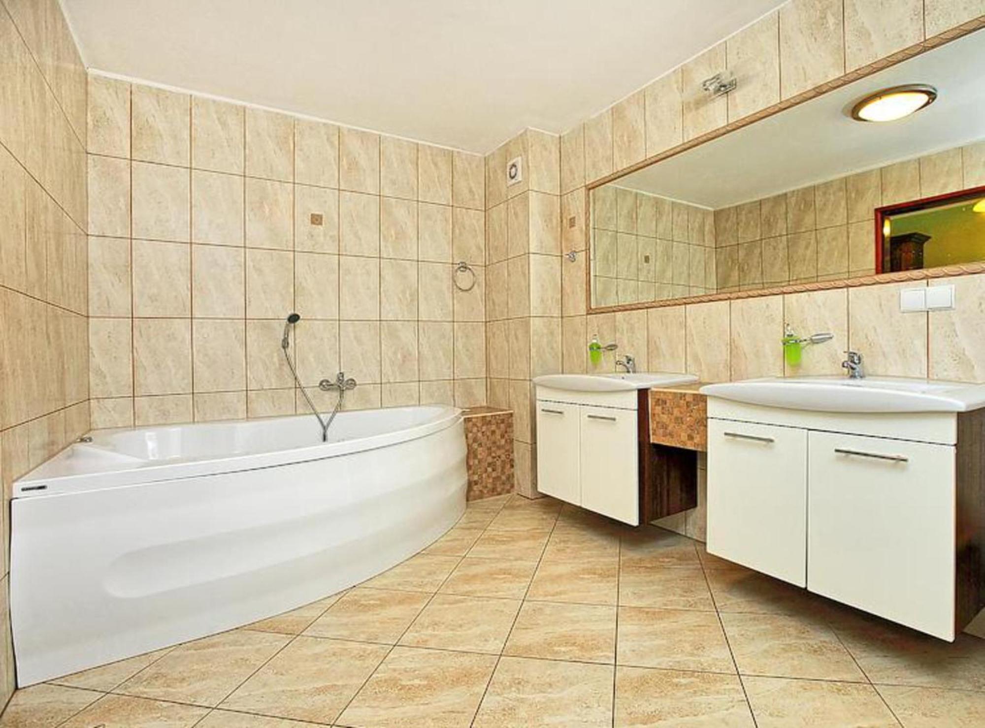 Hotel Best Inn بيدغوستيا المظهر الخارجي الصورة
